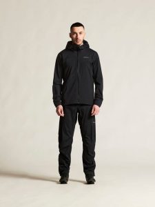 C17357-9990_Everyday20Hydro20Jacket20M_closeup1