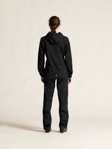 C17358-9990_Everyday20Hydro20Jacket20W_closeup3
