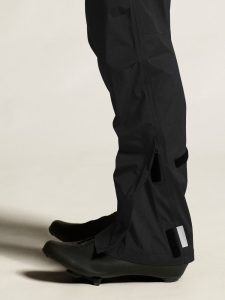 C17359-9990_Everyday20Hydro20Pants20M_closeup7