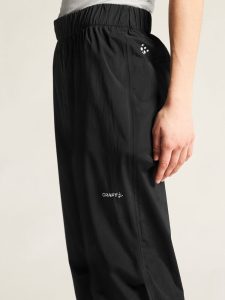C17360-9990_Everyday20Hydro20Pants20W_closeup5