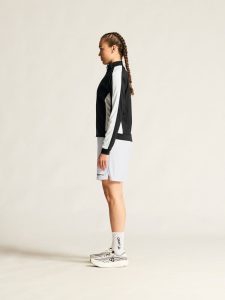 C17381-999W_Evolve20220Contrast20Full20Zip20Jacket20W_closeup4