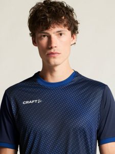C17389-3900_Evolve20220Graphic20Jersey20M_closeup6