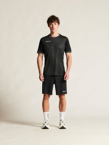 C17389-9990_Evolve20220Graphic20Jersey20M_closeup1