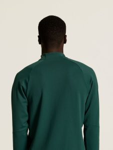 C17402-6390_Extend20220Half20Zip20M_closeup8