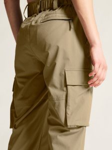 C17420-2370_Urban20Cargopants20W_Closeup7