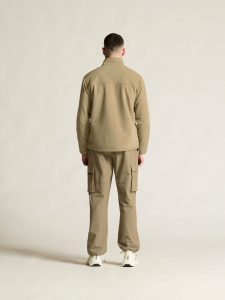 C17421-2370_Urban20Fleece20Jacket20M_closeup2