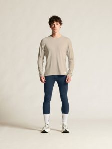 C17470-3960_Core20Essence20tights20220M_closeup1