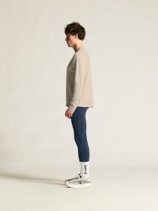 C17470-3960_Core20Essence20tights20220M_closeup4