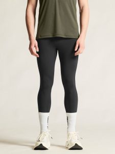 C17470-9990_Core20Essence20tights20220M_closeup4