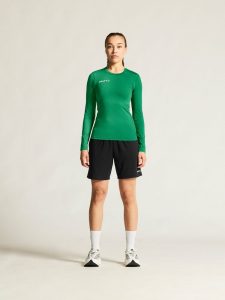 C17694-6510_Ability20Baselayer20LS20W_closeup1
