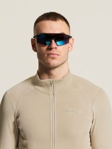 C17842-2140_Bike20SubZ20LS20Jersey20220M_closeup5