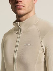 C17842-2140_Bike20SubZ20LS20Jersey20220M_closeup6