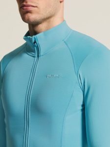 C17842-3290_Bike20SubZ20LS20Jersey20220M_closeup6