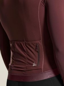 C17843-4820_Endur20Training20LS20Jersey20M_closeup10