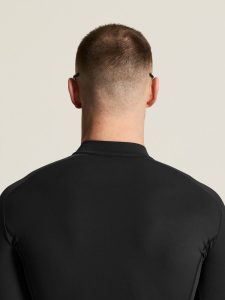 C17843-9990_Endur20Training20LS20Jersey20M_closeup8