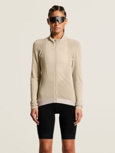 C17844-214M_Bike20SubZ20Wool20LS20Jersey20W_closeup4