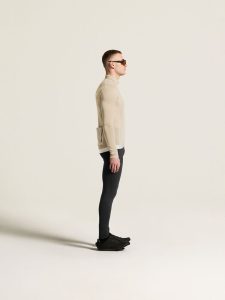 C17849-214M_Bike20SubZ20Wool20LS20Jersey20M_closeup2