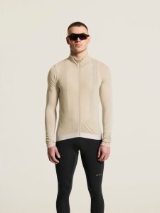 C17849-214M_Bike20SubZ20Wool20LS20Jersey20M_closeup4
