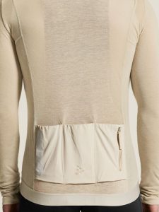 C17849-214M_Bike20SubZ20Wool20LS20Jersey20M_closeup9