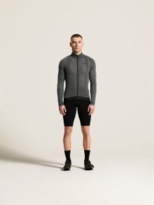C17849-999M_Bike20SubZ20Wool20LS20Jersey20M_closeup1