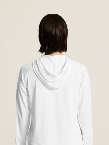 C17897-1000_Ability20Long20Sleeve20Hood20W_closeup8