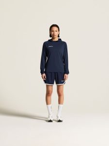 C17897-3900_Ability20Long20Sleeve20Hood20W_closeup1
