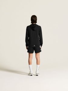 C17897-9990_Ability20Long20Sleeve20Hood20W_closeup3