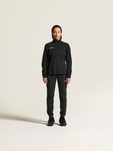 C17913-9990_Nordic20Club20220Pro20Jacket20W_closeup1