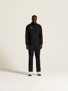 C17918-9990_Ability20Warm20Jacket_closeup1