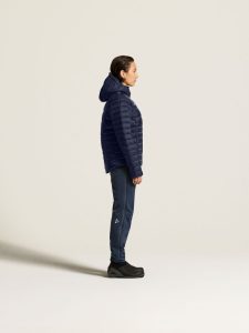 C17925-3900_Ability20Isolate20Jacket20W_closeup2
