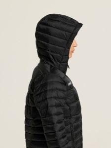 C17925-9990_Ability20Isolate20Jacket20W_closeup11