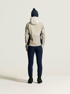 C17935-2141_Pursuit20Jacket20220W_closeup3