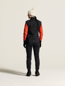 C17939-9990_Nordic20Thermal20Vest20W_closeup3