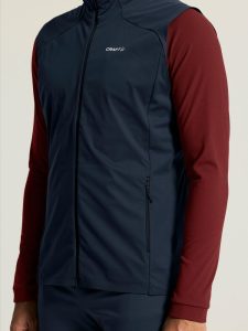 C17942-3980_Nordic20Race20vest20M_closeup7