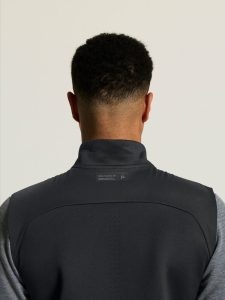 C17942-9990_Nordic20Race20vest20M_closeup8