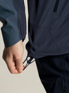 C17945-3853_Escape203L20Shell20Jacket20W_closeup13