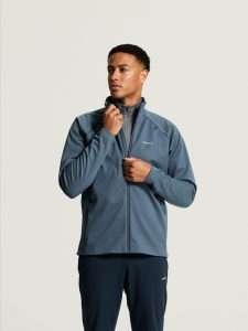 C17946-3760_Practice20Jacket20M_closeup4