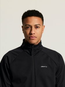 C17946-9990_Practice20Jacket20M_closeup5