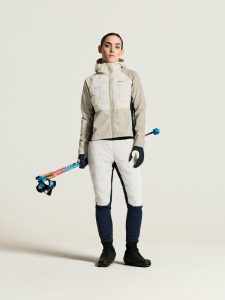 C17951-1053_Pursuit20Tights20220W_closeup1
