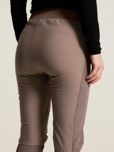 C17953-2710_Speed20Tights20220W_closeup9