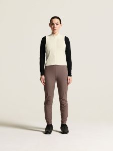 C17971-1050_Speed20FZ20Midlayer20Vest20W_closeup1