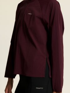 C17976-4820_Hypervent20Anorak20W_closeup5