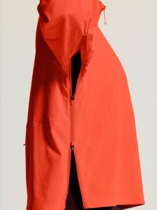 C17976-5770_Hypervent20Anorak20W_closeup6
