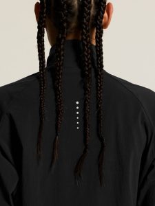 C17976-9990_Hypervent20Anorak20W_closeup9