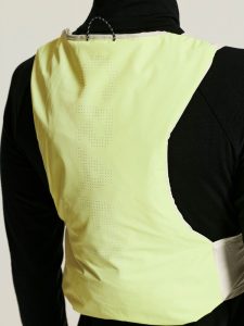 C17978-1050_Packable20Wind20Jacket20W_closeup31