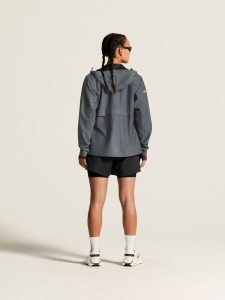C17985-9990_Hydro20Shorts20W_closeup3