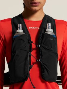 C17990-9990_Light20Hydration20Vest_closeup6