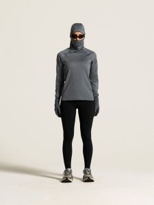 C17993-9580_SubZ20Thermal20Hood20W_closeup1