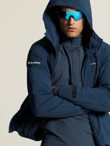 C17998-3980_Gain20Thermal20Midlayer20220M_closeup8