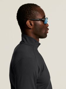 C17998-9990_Gain20Thermal20Midlayer20220M_closeup7